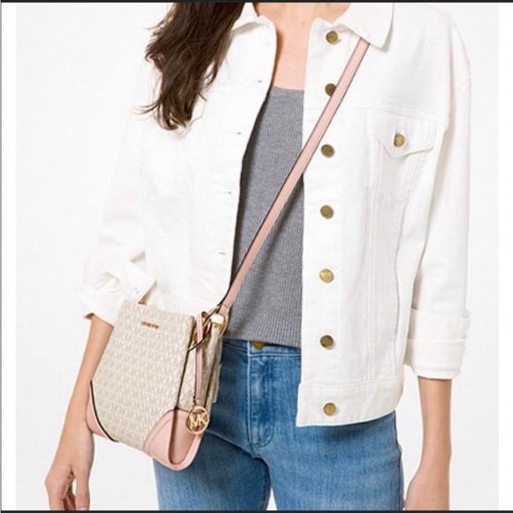 Michael Kors Handbags - Michael Kors Nicole Crossbody Bag Purse Triple Compartment MK Vanilla Blush Pink